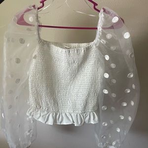 brand: idem ditto. small. white. NWOT. very cute top. great condition.